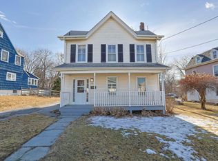 16 Myrtle Ave, Middletown, NY 10940