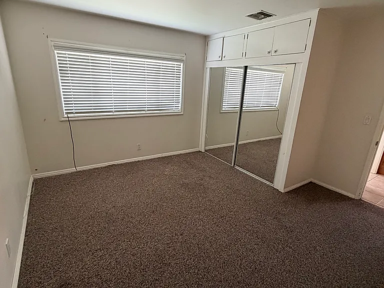 414 E Lime Ave — Photo 11