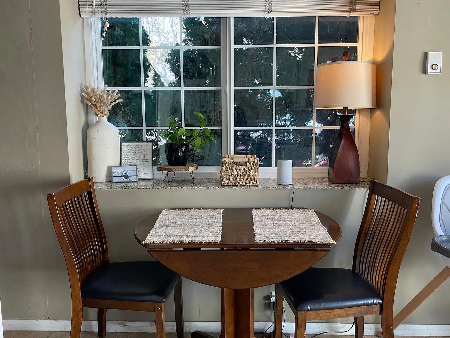 2 bed, 1.5 bath, 1000 sqft, $3,495 — Photo 2