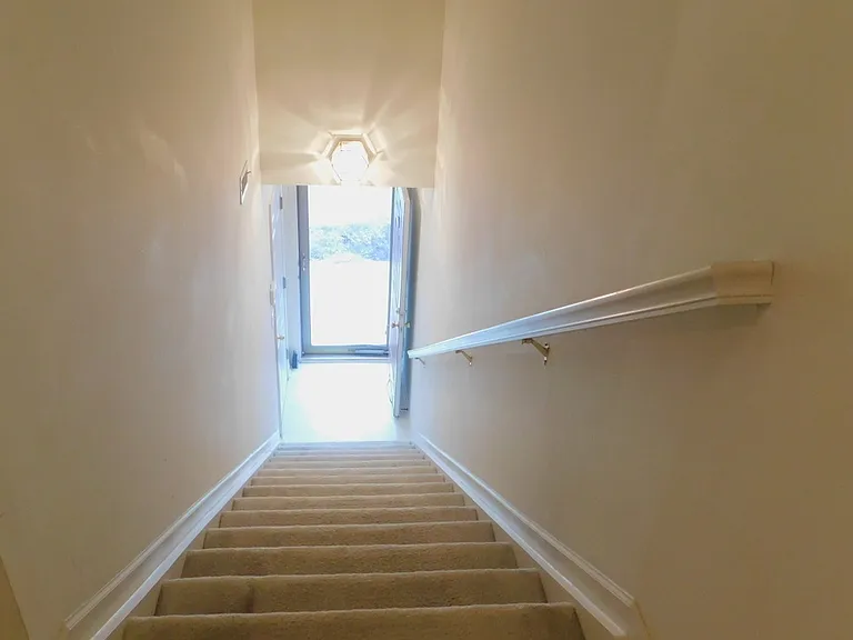 4717 Kelvington Dr — Photo 5