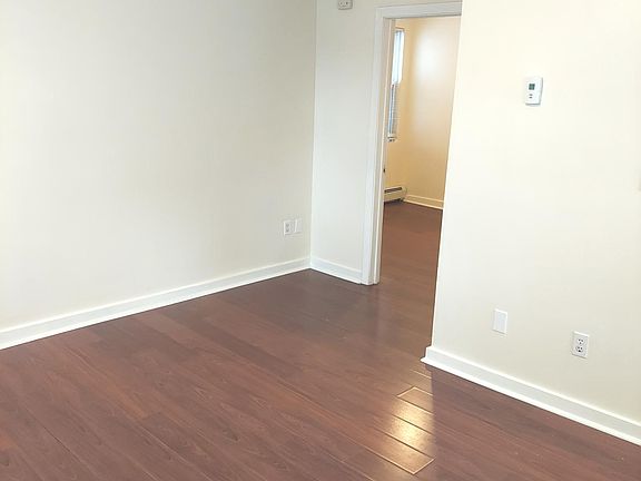 4th image of 22 School St #2