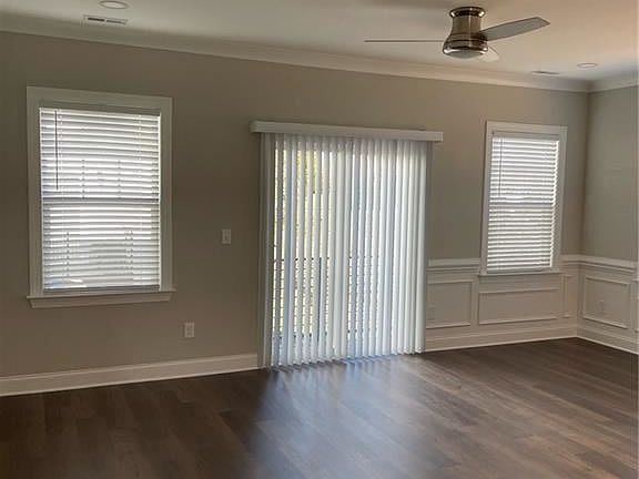 5th image of 5041 Belmont Crossing Dr #28