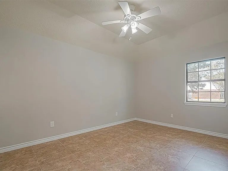 3103 Indian Mound Trl #2 — Photo 10