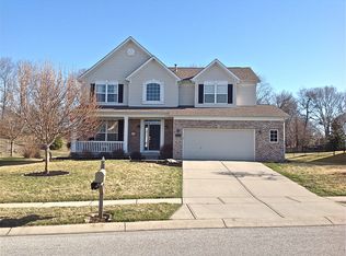 5348 Wakefield Dr N, Greenwood, IN 46142