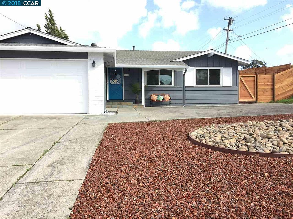 2nd image of 2644 Rim Rd