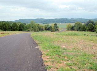 201 Pleasant Valley Estates Dr, Eureka, MO 63025