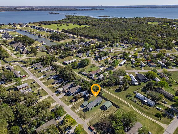 5th image of 1534 Gale Dr