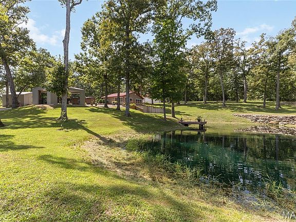 2nd image of 43938 River Valley Trl
