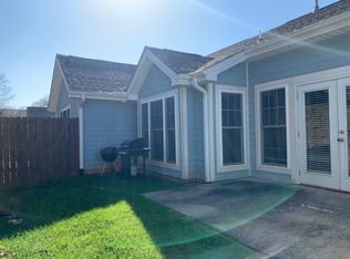 8 Kaylor Dr, Arden, NC 28704