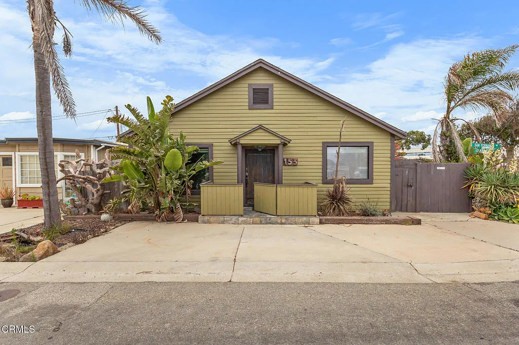 3 bed, 1.0 bath, 1200 sqft, $4,250 — Photo 1