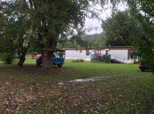 844 Hannaman Ln, Elizabeth, WV