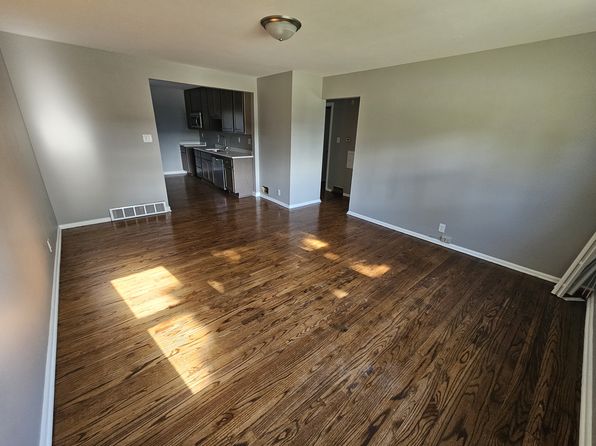 5614 S Marilyn St