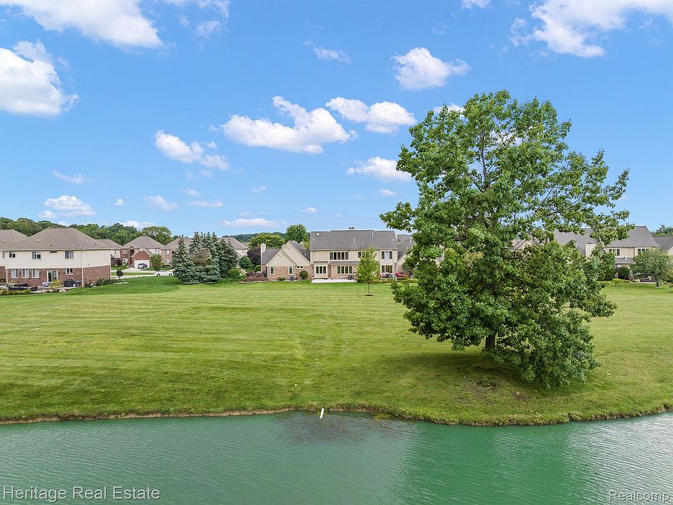 1st image of 14872 Stoney Brook Dr W