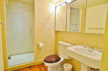 Rented by Park Property Advisors