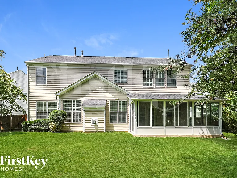 1905 Arbor Crest Ct — Photo 18
