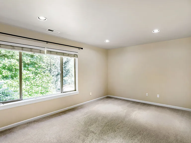 13109 SE Snowfire Dr — Photo 21