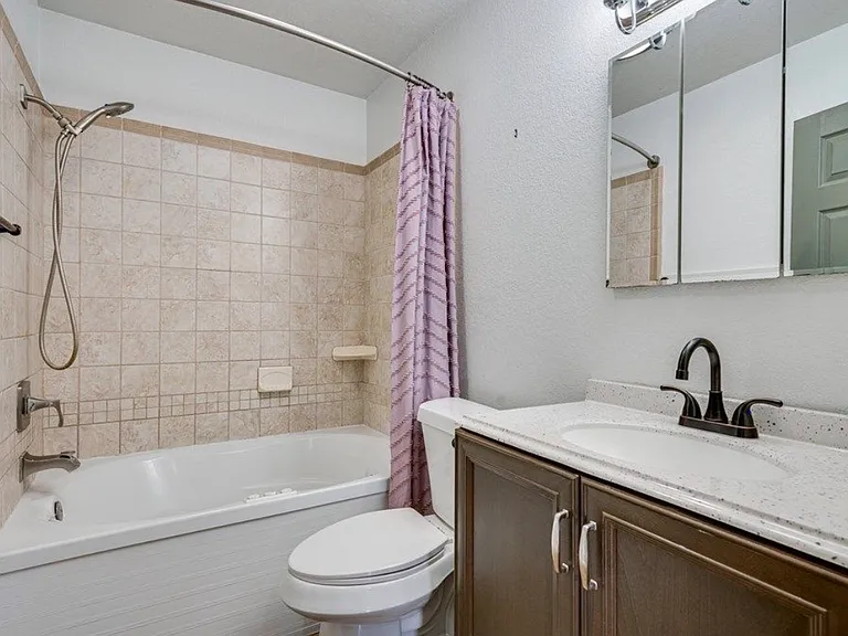 1102 Barnes Ave — Photo 11
