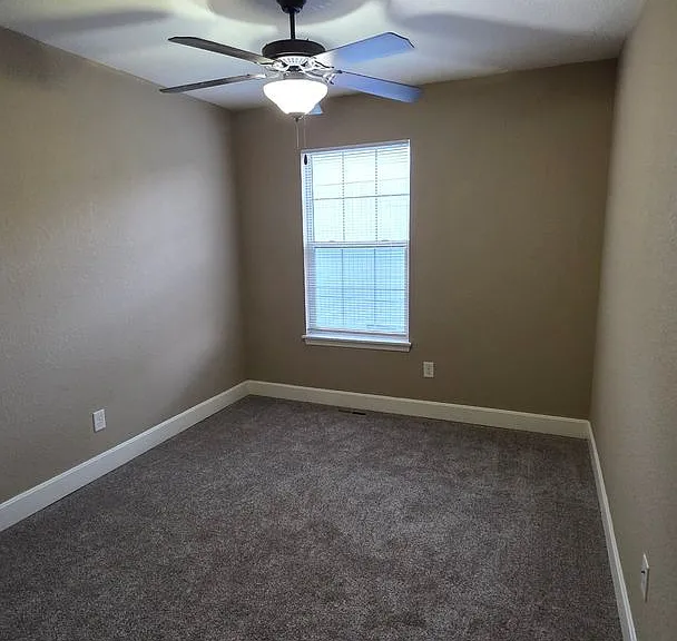 4301 NE 83rd St — Photo 20
