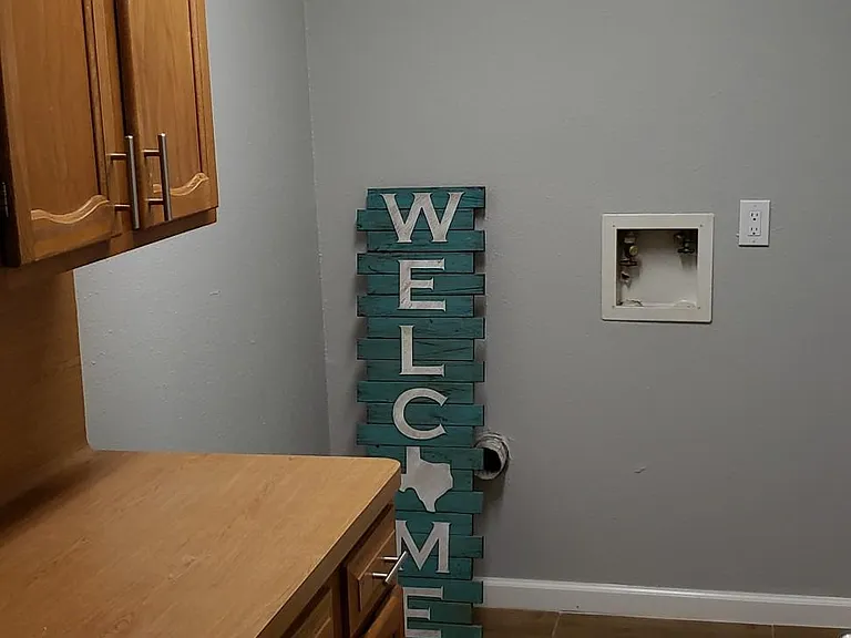 5610 Country Green St — Photo 16