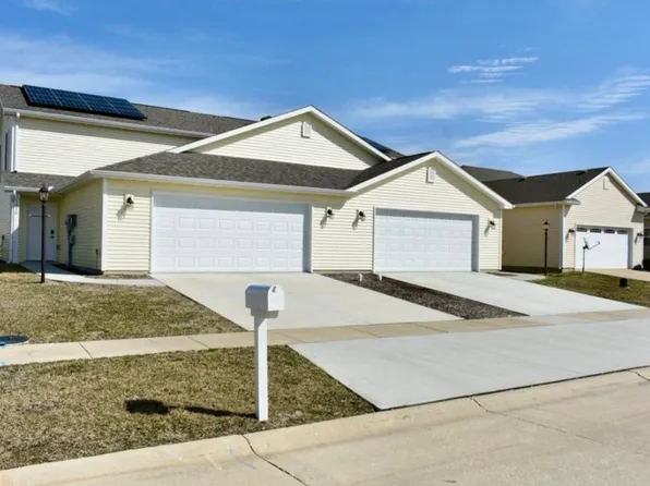 1510 Greyrock Ln, Champaign, IL 61822