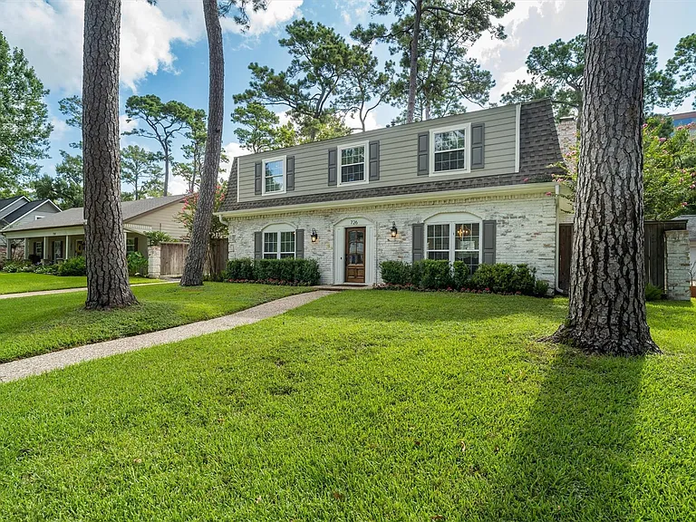 726 Thistlewood Dr — Photo 32