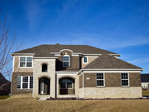 3150 Huntsman Blvd, Lake Orion, MI 48360