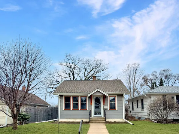 3334 Buchanan St NE, Minneapolis, MN 55418