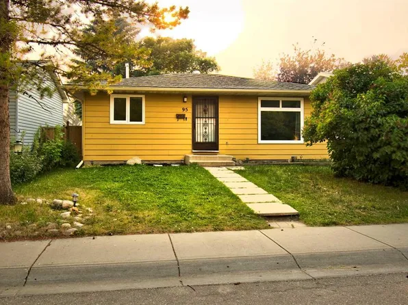 95 E Falton Way NE, Calgary, AB T3J 1J5
