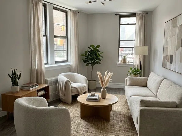 585 East 21st Street image 1 of 12