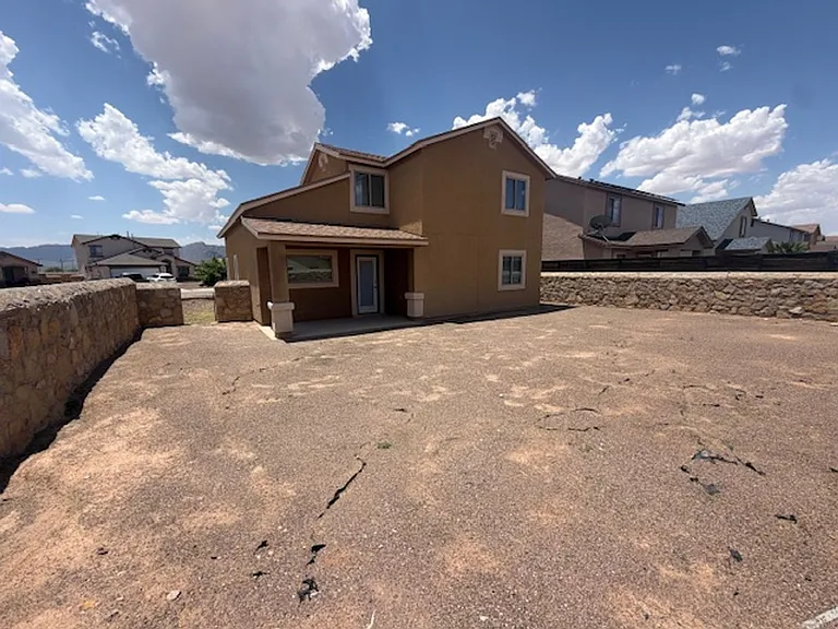 12008 Copper Hill Pl — Photo 33