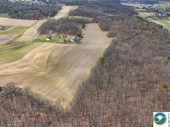 4th image of Spring & Snowdrift Rd W