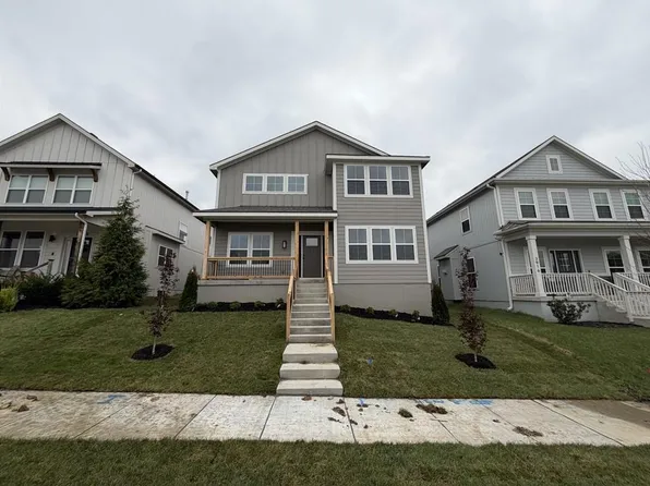 3920 SW Stoney Brook Dr, Lees Summit, MO 64082