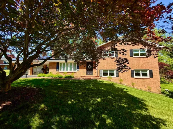 616 Owens St, Blacksburg, VA 24060