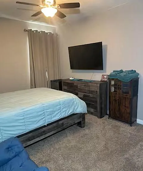 N Amber Dr — Photo 1