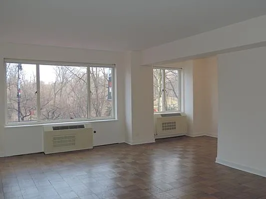 Rented by essential NEW YORK Real Estate | media 30