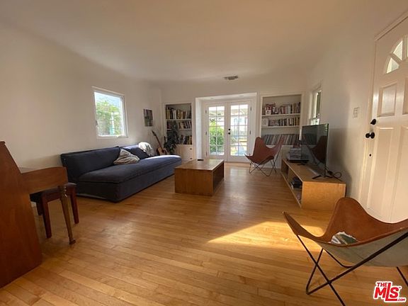 3rd image of 3354 Casitas Ave