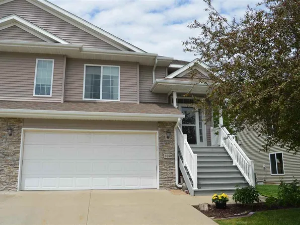 1080 Patton Ln, North Liberty, IA 52317