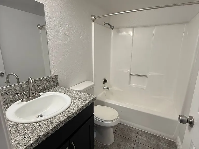 Wilshire place — Photo 19