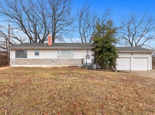 7175 Howdershell Rd, Hazelwood, MO 63042