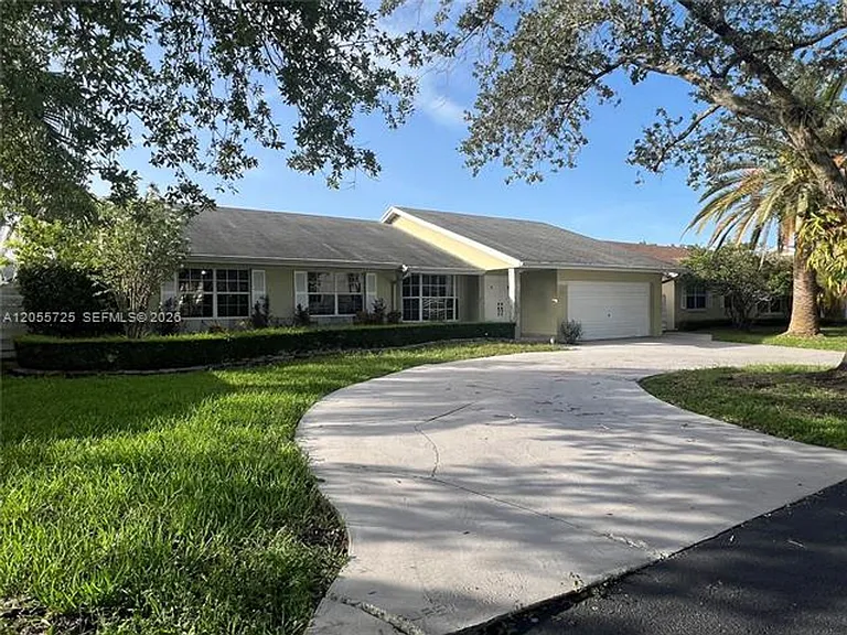 14131 SW 146th Ter #14131 — Photo 4