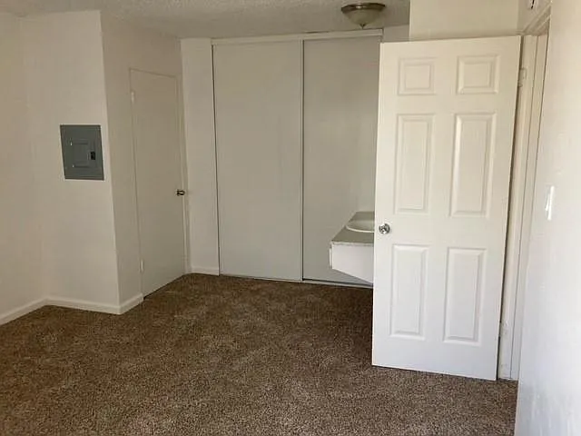 8202 Ashgrove Dr #13 — Photo 5