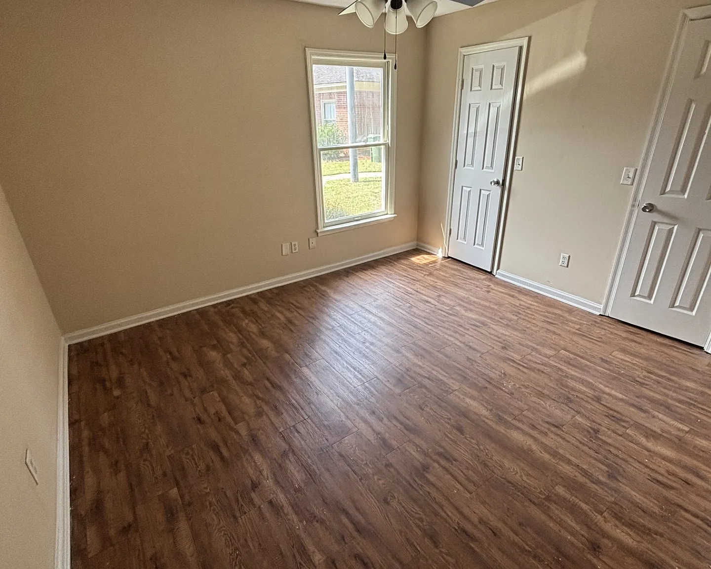 3 bed, 1650 sqft, $1,650 — Photo 4
