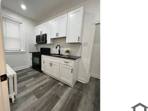 6101 Locust St #A, Philadelphia, PA 19139
