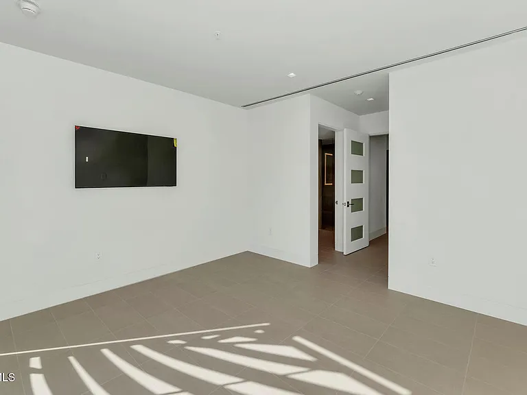 6587 N Palmeraie Blvd #2007 — Photo 34