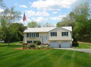 191 Main St, Southborough, MA 01772