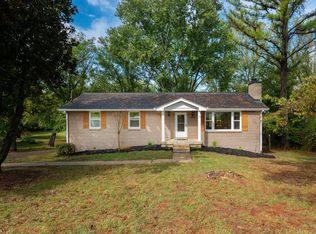 877 Saundersville Ferry Rd, Mount Juliet, TN 37122