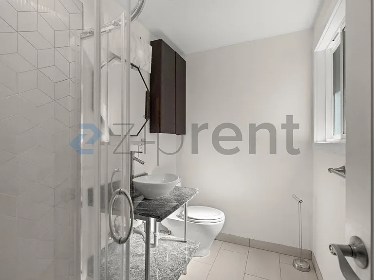 2915 Harris Pl S — Photo 17