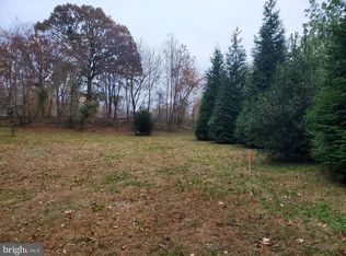 981 Folkstone Dr, Huntingtown, MD 20639