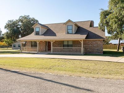202 Nakomis Dr, Bandera, TX, 78003
