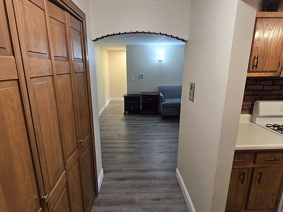 5th image of 6 Louisburg Sq APT 8